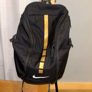 Nike elite backpack